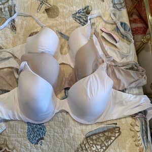 Victoria Secret Lot of bras